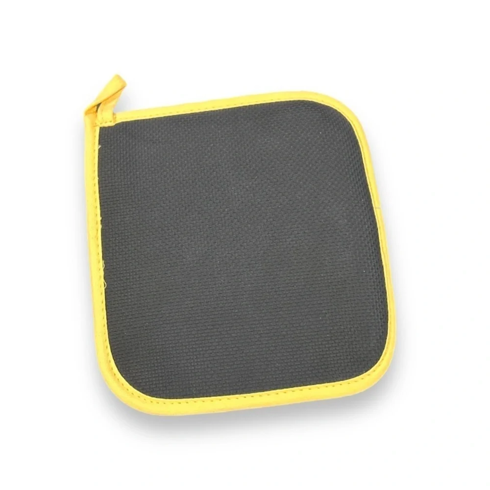One Oven Mitten